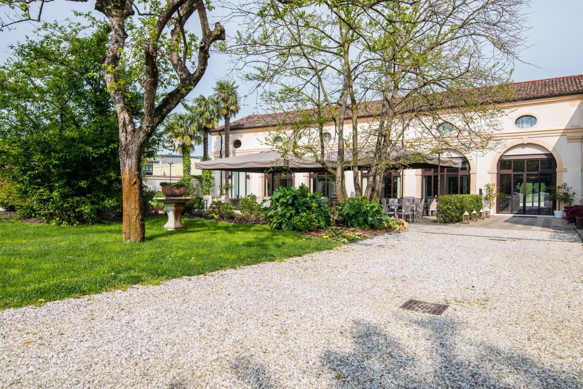 Hotel Ristorante Magia Del Brenta Fiesso dʼArtico Zewnętrze zdjęcie